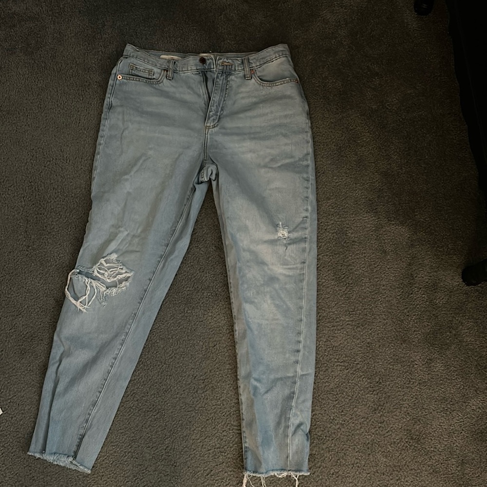 Universal Thread Boyfriend Skinny Jeans